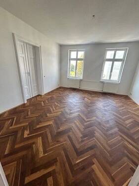 Zimmer 1.jpg - Wunderschöne 4-Raum-Wohnung im Leipziger Zentrum