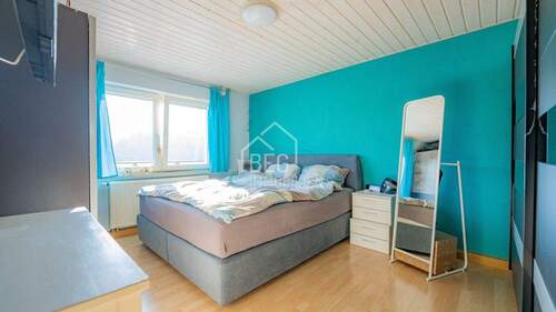 Schlafzimmer EG - 