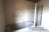 Bad m.Wanne u.Dusche.jpg - 