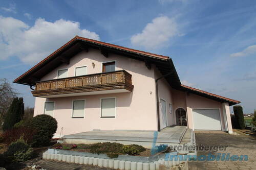 Hausansicht.jpg (8) - Einfamilienhaus in ruhiger Aussichtslage Nähe Reisbach