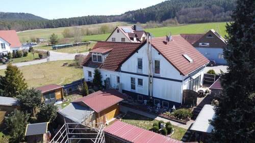 Terrasse & Garten & Gartenhäuser - Einfamilienhaus mit 140,00 m² in Mühlhausen zum Kaufen