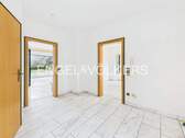 Flur EG - 3 Zimmer Einfamilienhaus in Viersen