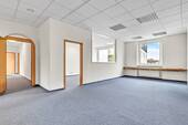 Büro / Empfang - 5 Zimmer Büro zur Miete in Eggenstein-Leopoldshafen