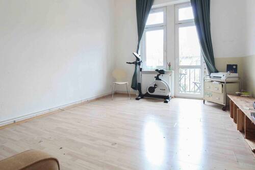 Wohnzimmer - 2 Zimmer Einfamilienhaus zum Kaufen in Wiesbaden