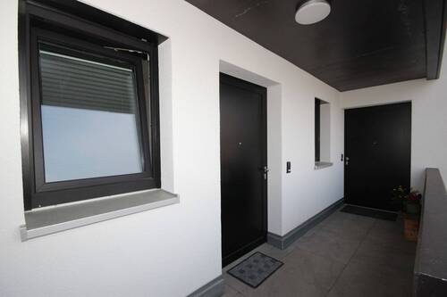 Eigener Wohnungseingang - 2 Zimmer Etagenwohnung in Deining