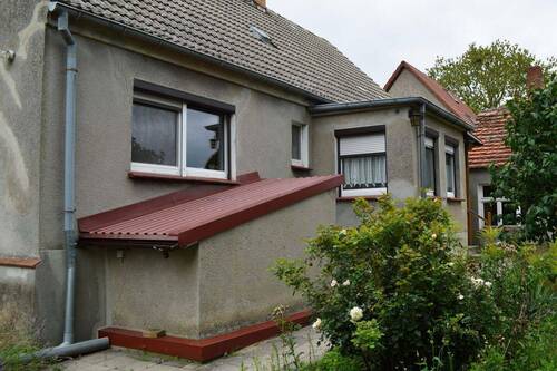 Hauseingang hofseitig - 4 Zimmer Bauernhaus, Landhaus in Neuwustrow