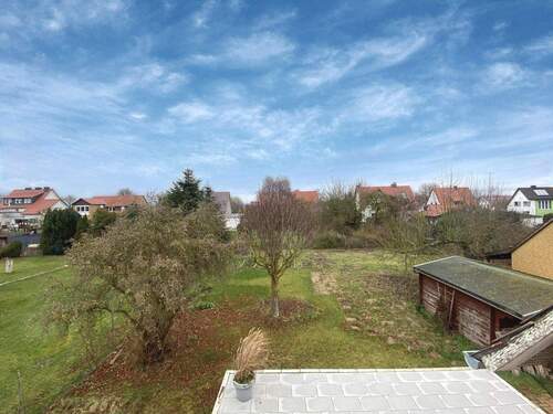 Blick über den Garten - 