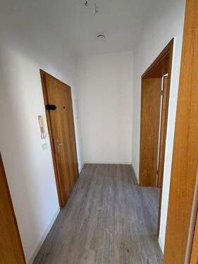 Flur - 2 Zimmer Etagenwohnung in Meuselwitz
