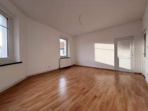 Wohnzimmer - Etagenwohnung mit 53,00 m² in Zwickau zur Miete