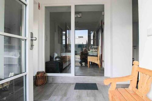 Zugang Wohnung Erdgeschoss - 