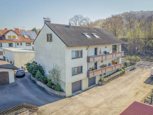 Außenansicht - Etagenwohnung mit 145,80 m&sup2; in Goldbach zum Kaufen