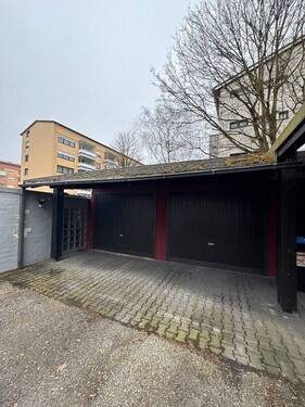 Garage1.jpg - 2 Zimmer Mehrfamilienhaus, Wohnhaus in Trostberg