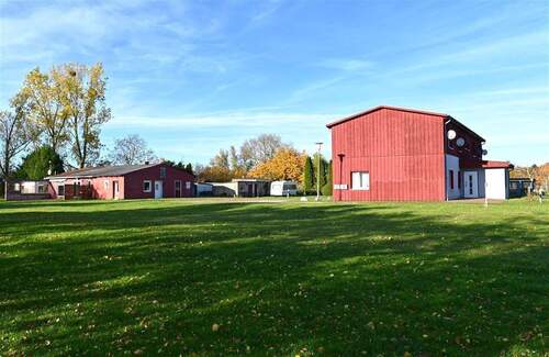 Hausansicht - Mehrfamilienhaus, Wohnhaus mit 258,00 m² in Splietsdorf zum Kaufen