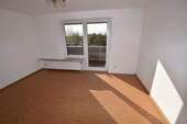 Schlafzimmer mit Zugang zum Balkon - 