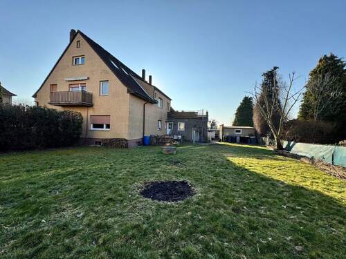 Ansicht aus dem Garten - 