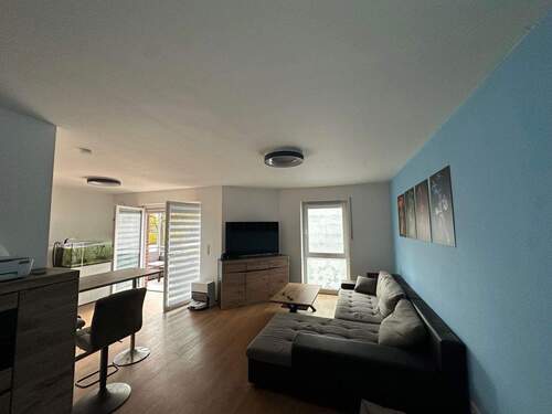 Wohnen, Kochen, Essen, Arbeite - Komfort bei niedrigen Nebenkosten mit Fußbodenheizung, 3xLAN, 2xSat, Lüftung, EEK A, Balkon