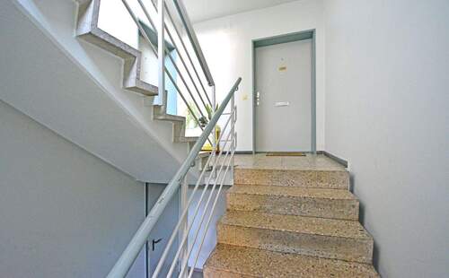 26-5544 Treppenhaus - 2 Zimmer Etagenwohnung zum Kaufen in Hamburg -Stellingen