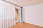 Ausgang Balkon - Etagenwohnung mit 76,00 m² in München zum Kaufen