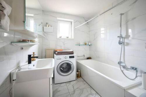 EG Bad digital modernisiert - 