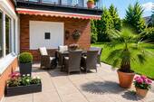 Terrasse - Großzügiges Einfamilienhaus mit 184 m² Wohnfläche auf 715 m² Traumgrundstück
