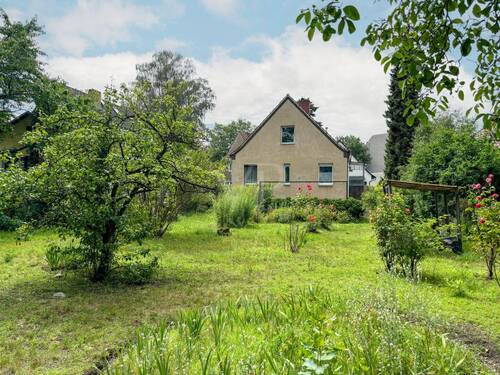 Gartenansicht - 5 Zimmer Einfamilienhaus zum Kaufen in Berlin - Pankow