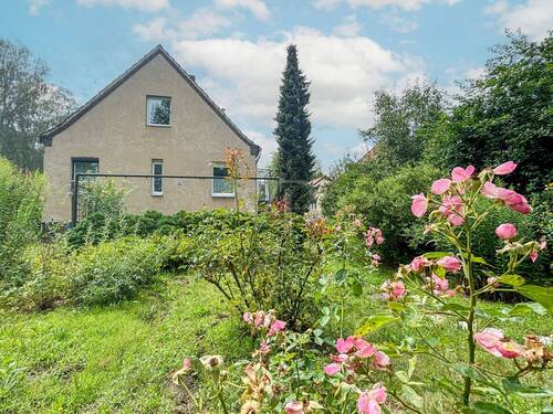 Hausansicht - Einfamilienhaus mit 98,00 m² in Berlin - Pankow zum Kaufen