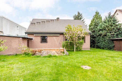 Terrasse und Nebengelass - 