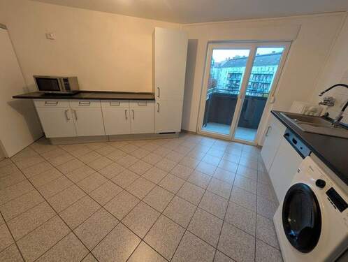 Bild 3 - 3 Zimmer Etagenwohnung in Ludwigshafen am Rhein