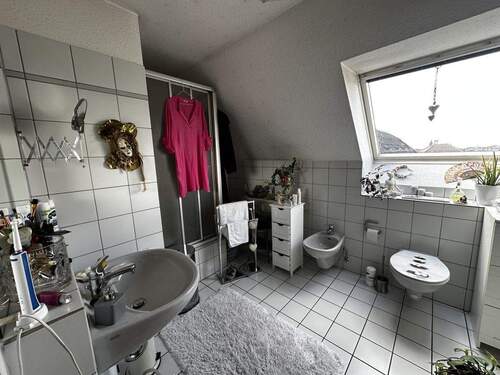 e9e3e5c9-f100-4b9d-96dc-aa511f7bcb49-1845616399.jp - 