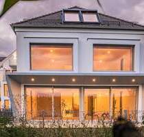 Einfamilienhaus mit möglicher Einliegerwohnung, Tiefgarage und Traumblick - im Würmtal - München Allach-Untermenzing