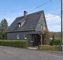 Potenzial in ruhiger Lage - Einfamilienhaus in Gosenbach! - Siegen