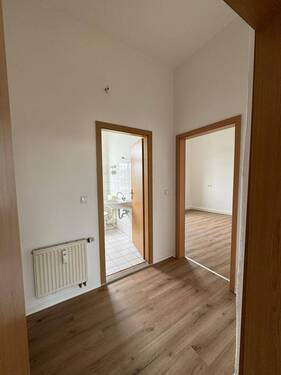 Flur.jpg - Etagenwohnung mit 63,30 m² in Coswig (Anhalt) zur Miete