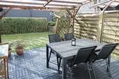 zur überdachten Terrasse - 