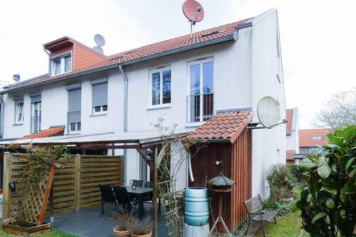 in ruhiger Lage - 5 Zimmer Reihenendhaus zum Kaufen in Hamburg