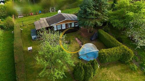 Drohnenaufnahme - Idyllisches Gartengrundstück in absolut ruhiger & grüner Lage am Hain in Weida