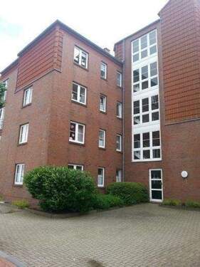 Bild 12 - 3-Zimmer-Wohnung mit Balkon, Fahrstuhl und Stellplatz im DG