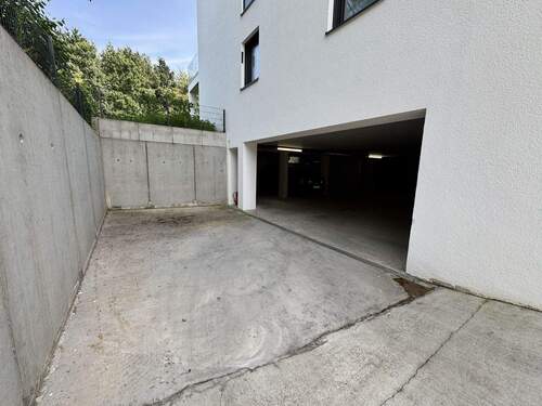 Zufahrt Tiefgarage - 