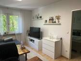 Wohnzimmer - Etagenwohnung mit 50,00 m&sup2; in Nürnberg zum Kaufen
