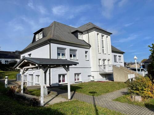 Außenansicht - Wohn- und Geschäftshaus - 375.000,00 EUR Kaufpreis, ca.  289,00 m² Wohnfläche