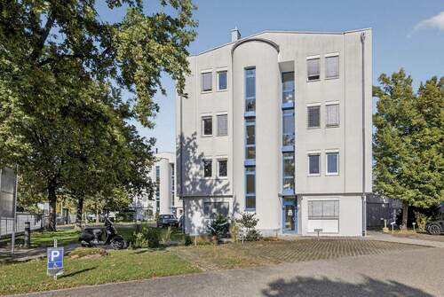Hausansicht - Bürofläche in West - Teilbar ab 140 m² mit flexibler Grundrissgestaltung