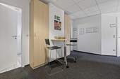 Flur - Büro mit 140,00 m&sup2; in Ettlingen zur Miete