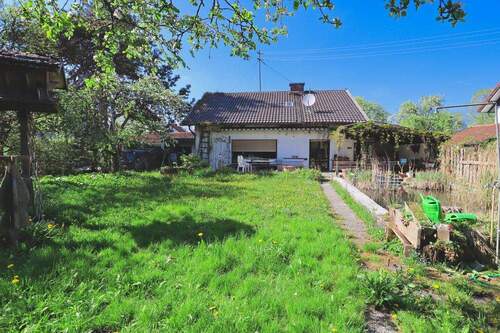 Bilder aktuell Grundstück (Richtung Norden) - Grundstück in Oberhaching