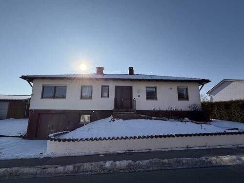 Außenansicht - 5 Zimmer Einfamilienhaus in Bayerbach