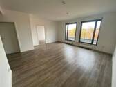 Blick ins Wohnzimmer - 3 Zimmer Etagenwohnung zur Miete in Erfurt