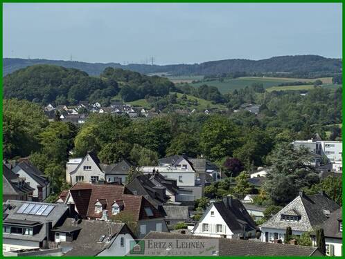 Fernblick vom Balkon - Gepflegte 3-Zimmer-Eigentumswohnung mit Garage und schönem Blick über Wittlich