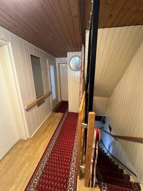 Diele/Treppenaufgang OG - 