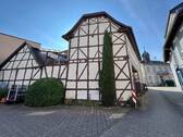 Rückansicht mit Kirche - 