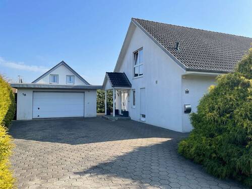 Titelbild - Exklusive Rarität: Einzigartiges Einfamilienhaus in Winsen! (NJ-1020-85)