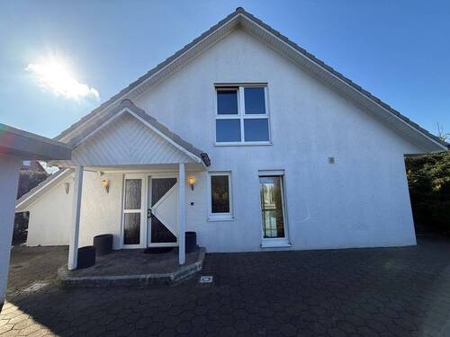 Bild 2 - 3 Zimmer Einfamilienhaus zum Kaufen in Winsen