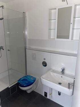 Bad - Etagenwohnung mit 68,30 m&sup2; in Rodgau zur Miete